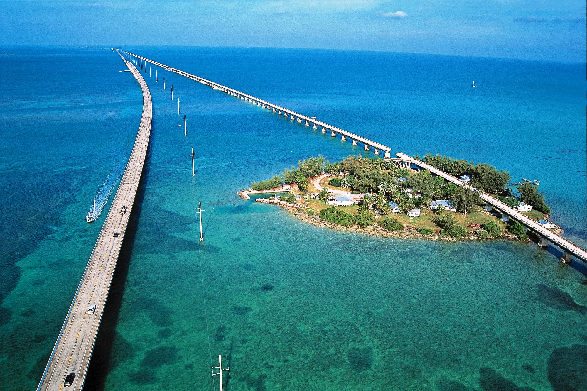 EXPLORA JOURNEYS  - Explora II — 14